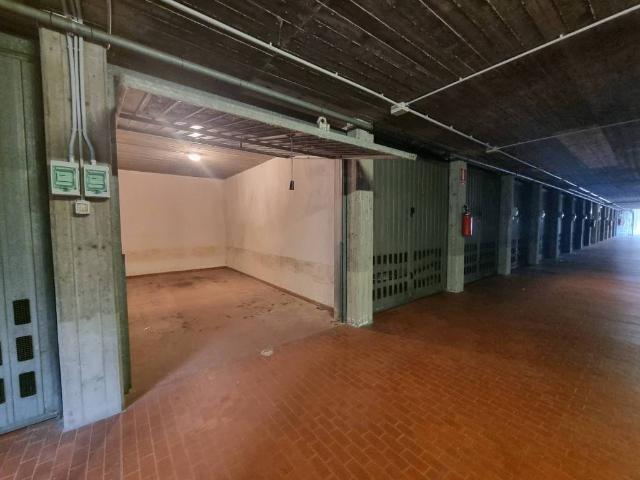 Box / Garage in vendita a San Mauro Torinese TO