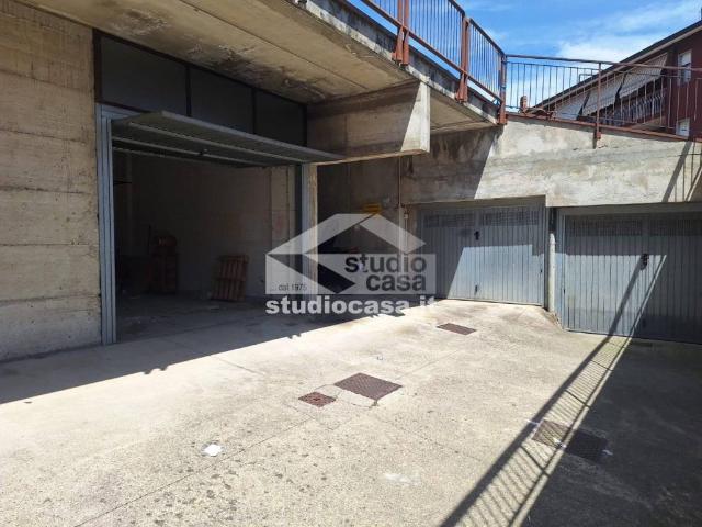 Box / Garage in vendita a San Paolo d'Argon BG
