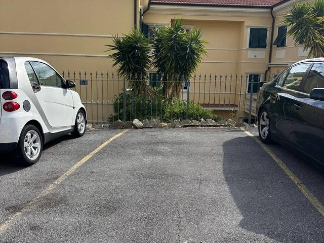 Box / Garage in vendita a Sanremo IM