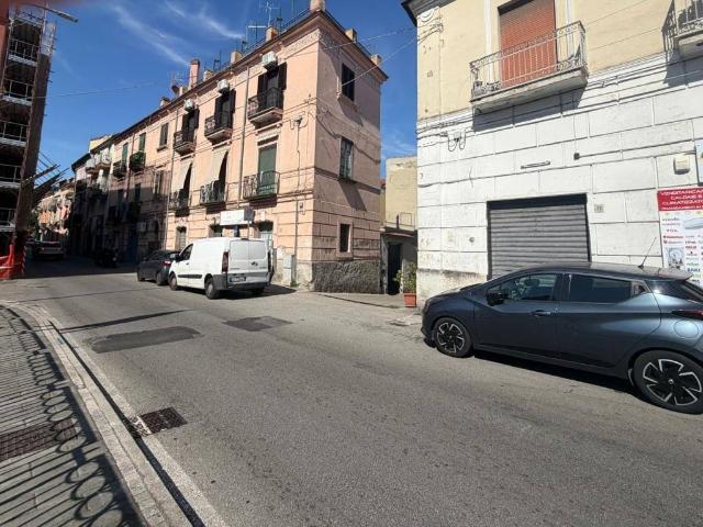 Box / Garage in vendita a Salerno SA