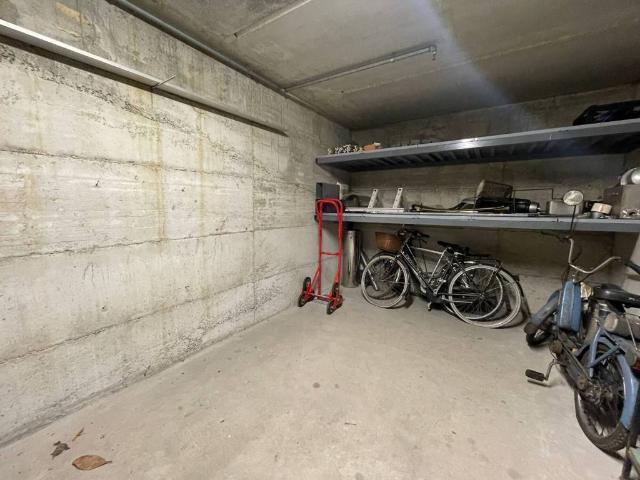 Box / Garage in vendita a Saronno VA