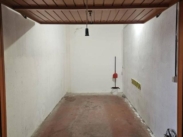 Box / Garage in vendita a Savona SV