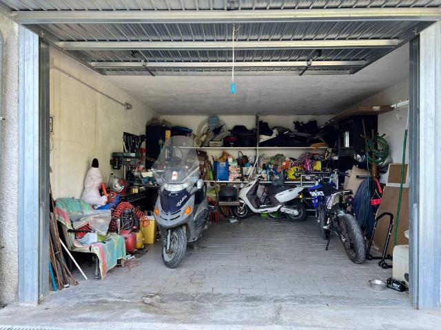Box / Garage in vendita a Savona SV