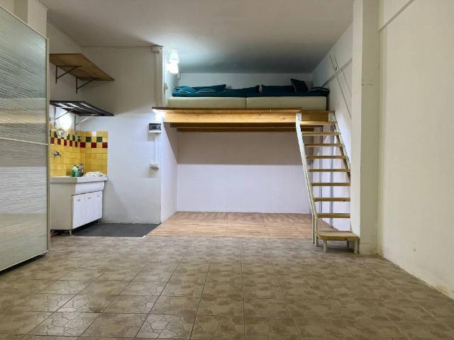 Box / Garage in vendita a Savona SV