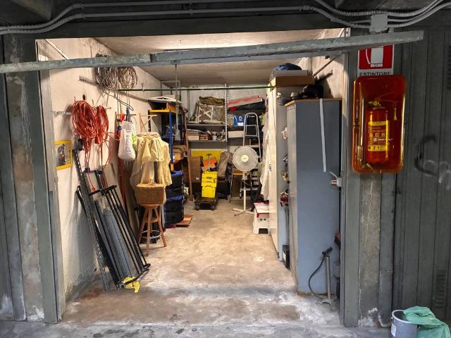 Box / Garage in vendita a Sesto San Giovanni MI