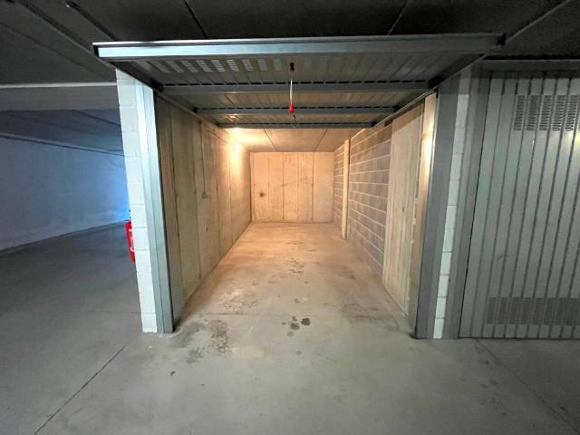 Box / Garage in vendita a Sesto San Giovanni MI