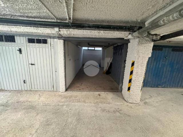 Box / Garage in vendita a Sestri Levante GE