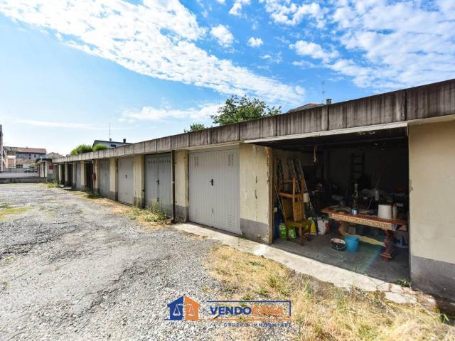 Box / Garage in vendita a Settimo Torinese TO