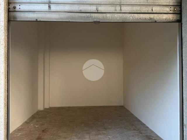 Box / Garage in vendita a Silvi TE