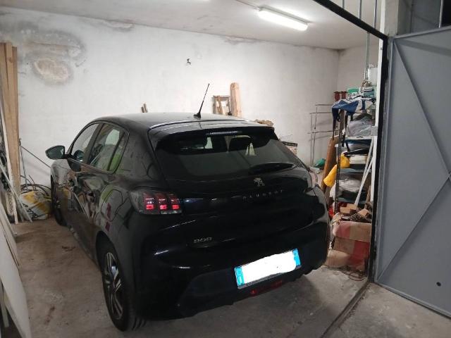 Box / Garage in vendita a Spotorno SV