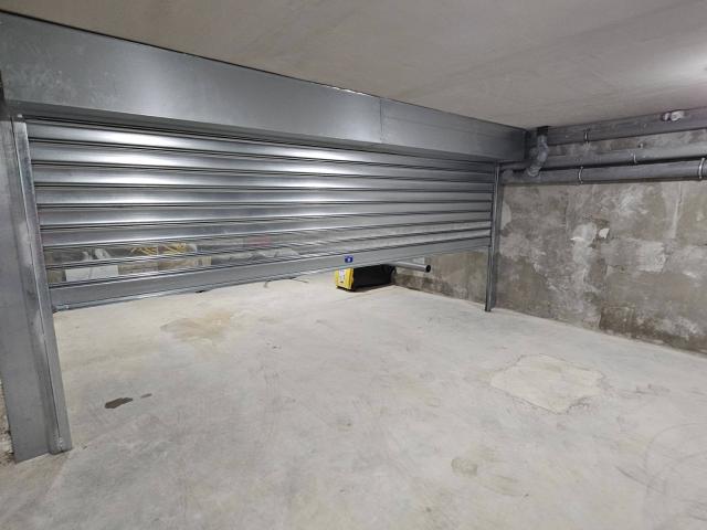 BOX DOUBLE DANS UNE RÉSIDENCE SÉCURISÉE