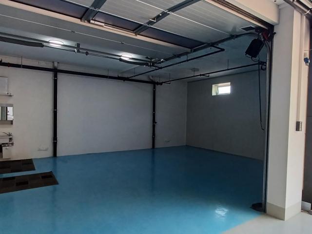 Office space with 1 room on sale in Villeneuve 53 m² | dreamo. Ch