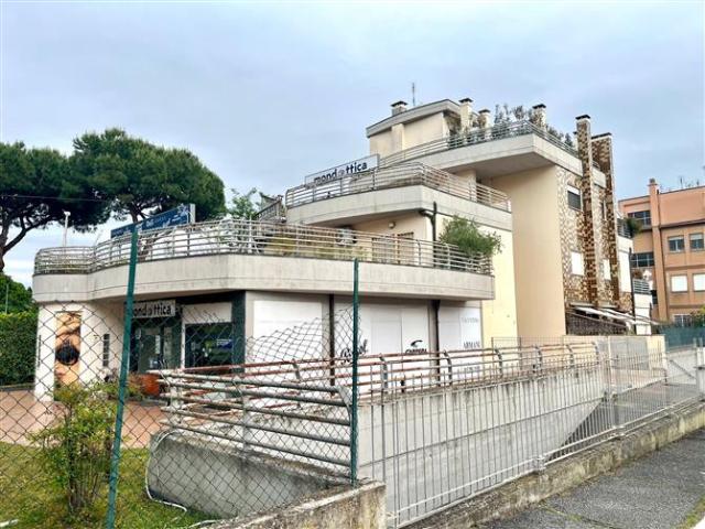 Box di 15 mq a Talenti, Monte Sacro, Nuovo Salario Roma