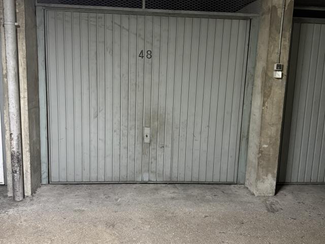 BOX EN VENTE QUAI DE LA LOIRE