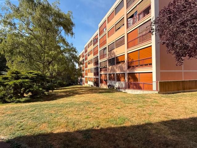 Box fermé 15m2 à vendre ? Résidence calme et sécurisée
