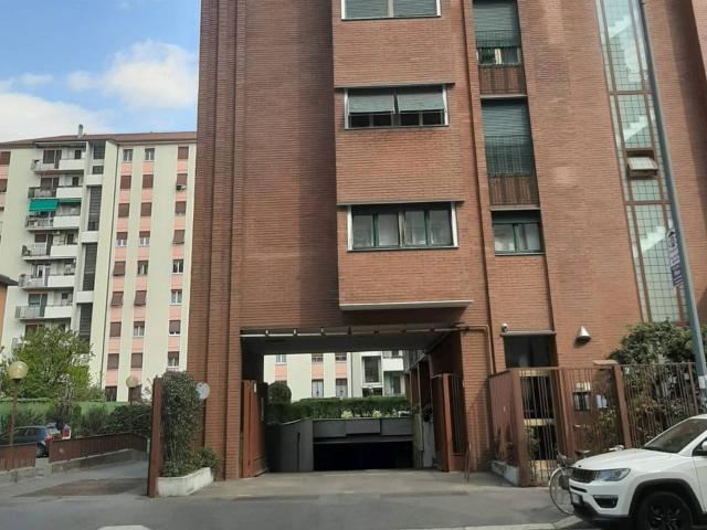 Box in affitto a Milano