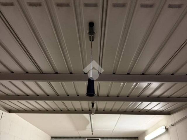 Box in affitto a Milano
