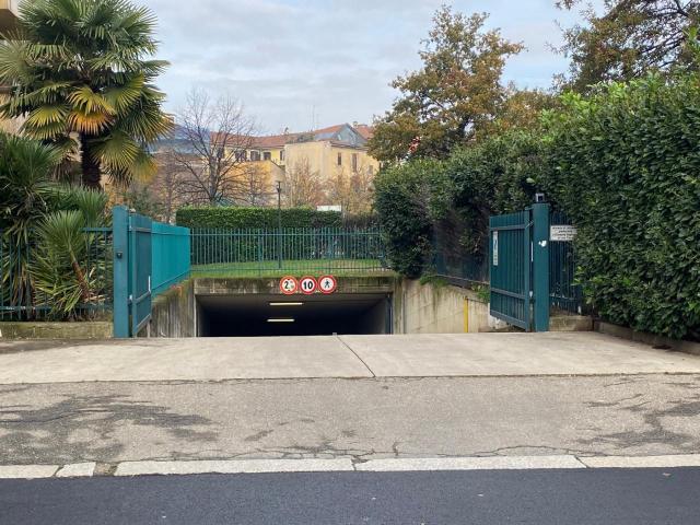 Box in affitto a Milano