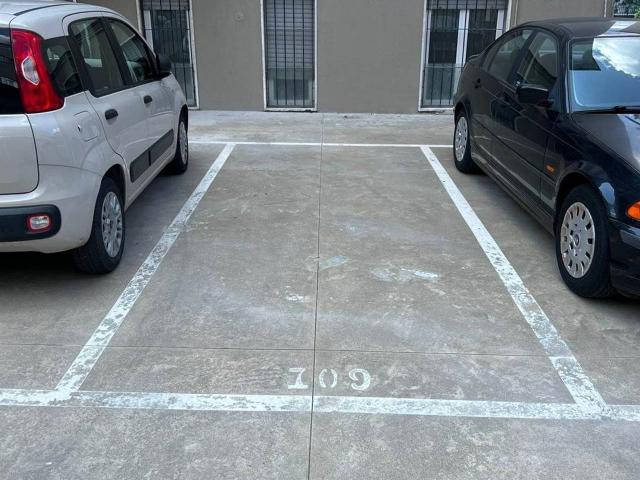 Box in affitto a Milano