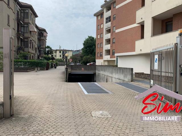 Box in affitto a Novara
