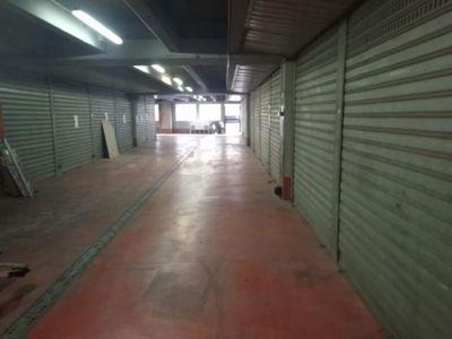Box in affitto a Assago