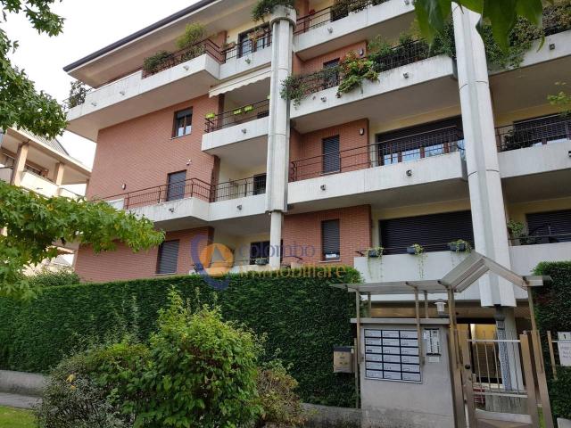 Box in affitto a Busto Arsizio