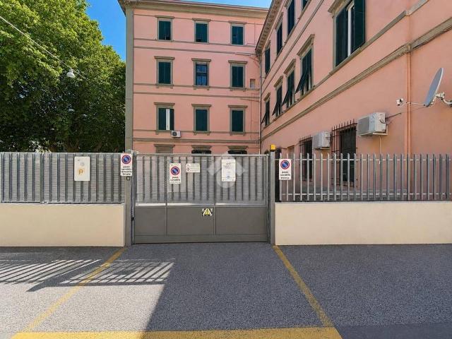 Box in affitto a Livorno