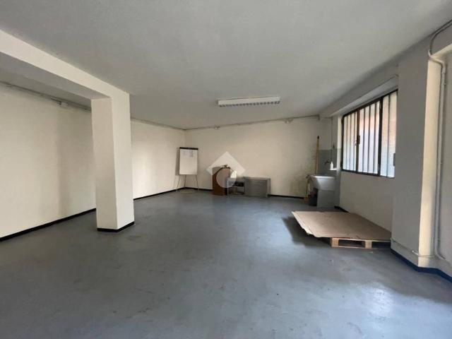 Box in affitto a Pavia