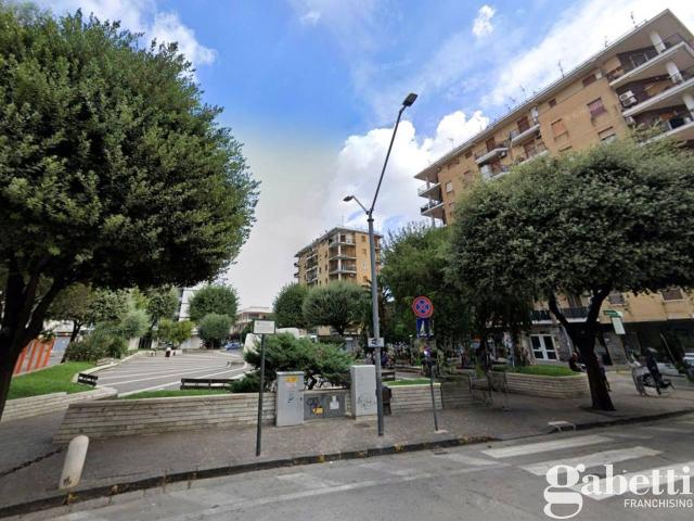 Box in affitto a Pomigliano D'Arco