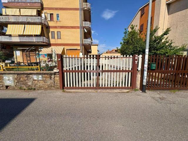 Box in affitto a Roma