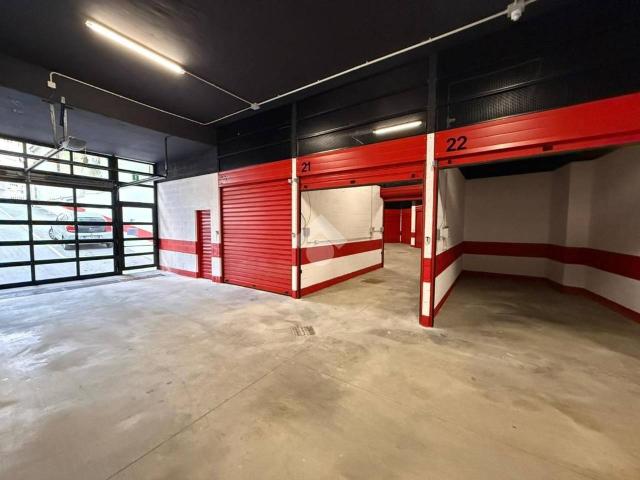 Box in affitto a Roma