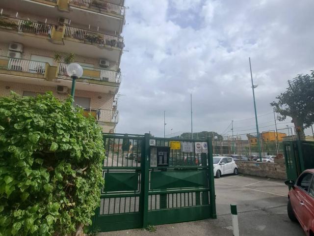 Box in vendita a Marigliano