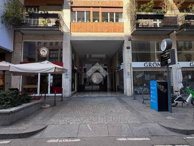 Box in vendita a Milano