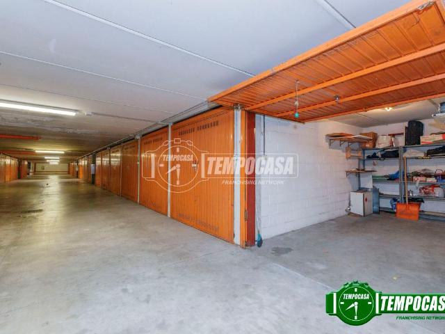Box in vendita a Milano