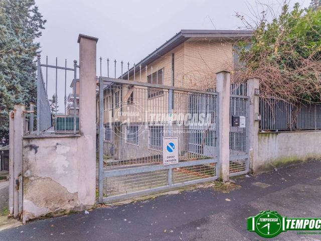 Box in vendita a Milano