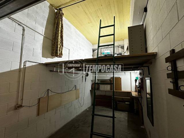 Box in vendita a Milano