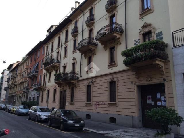Box in vendita a Milano