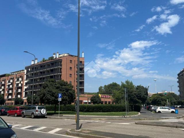 Box in vendita a Milano