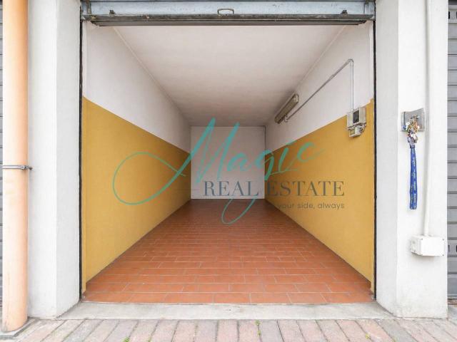 Box in vendita a Milano