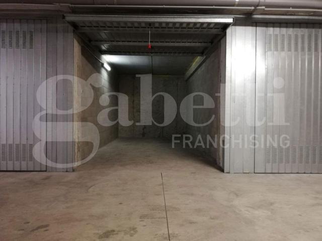 Box in vendita a Milano