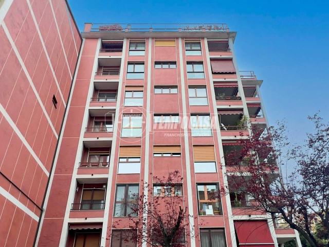 Box in vendita a Milano