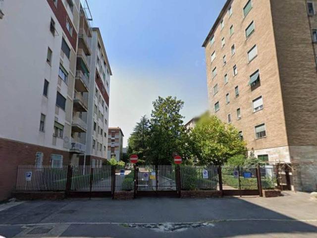 Box in vendita a Milano