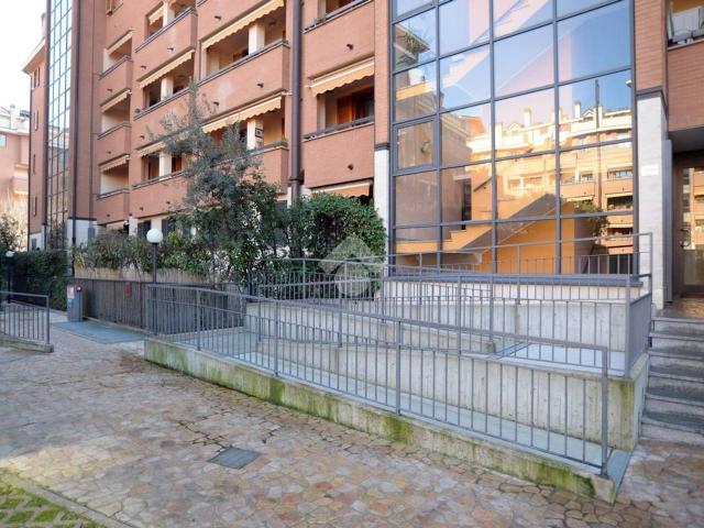 Box in vendita a Milano
