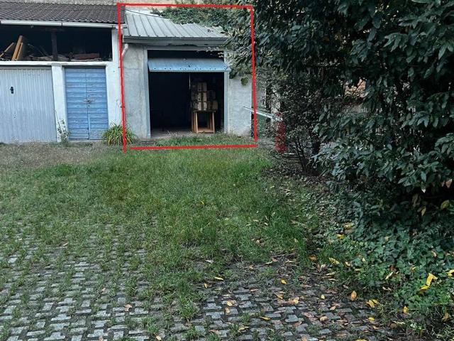 Box in vendita a Milano