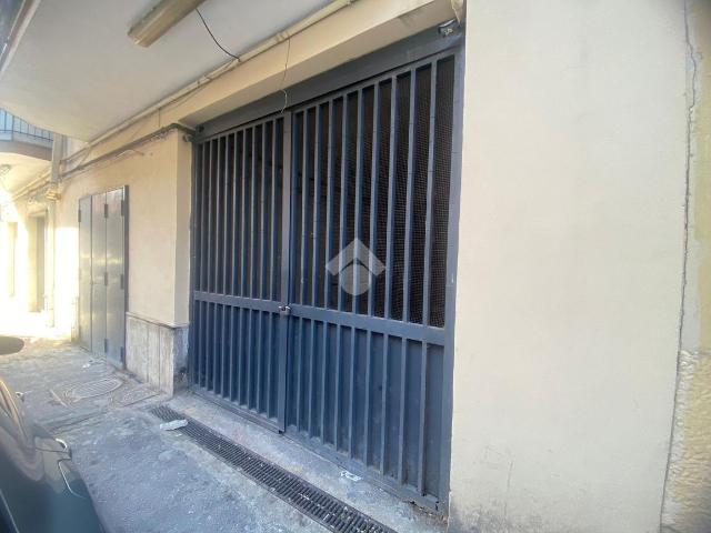 Box in vendita a Napoli