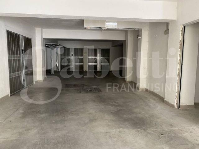 Box in vendita a Avellino