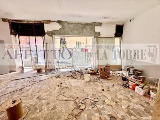 Box in vendita a Alessandria