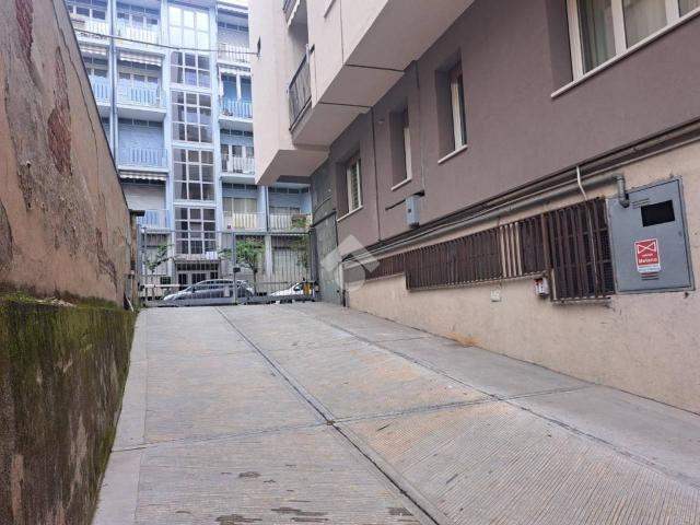 Box in vendita a Asti