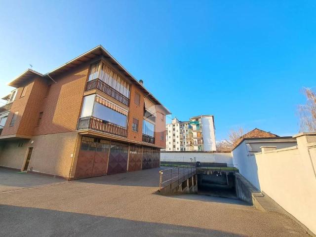 Box in vendita a Asti
