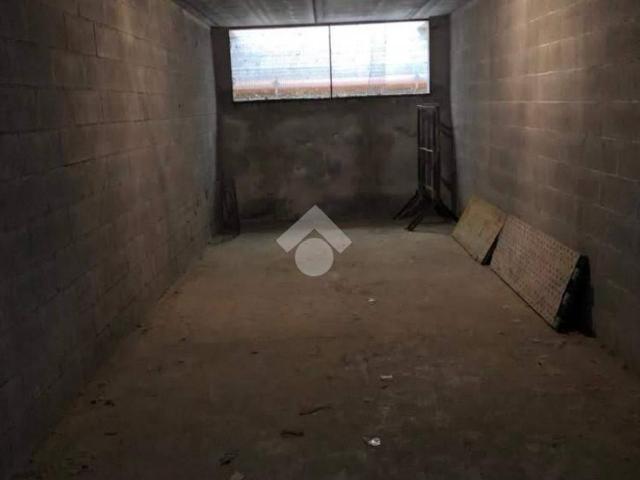 Box in vendita a Asti